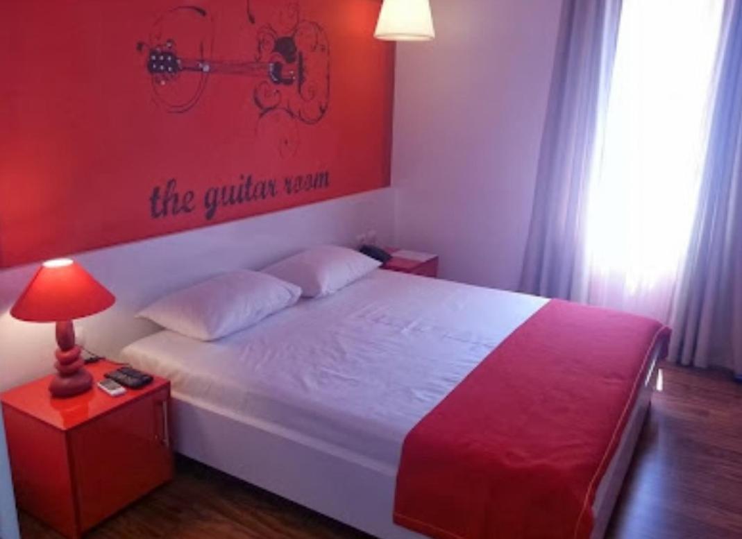 Boutique Artist Hotel Tirana Exterior foto