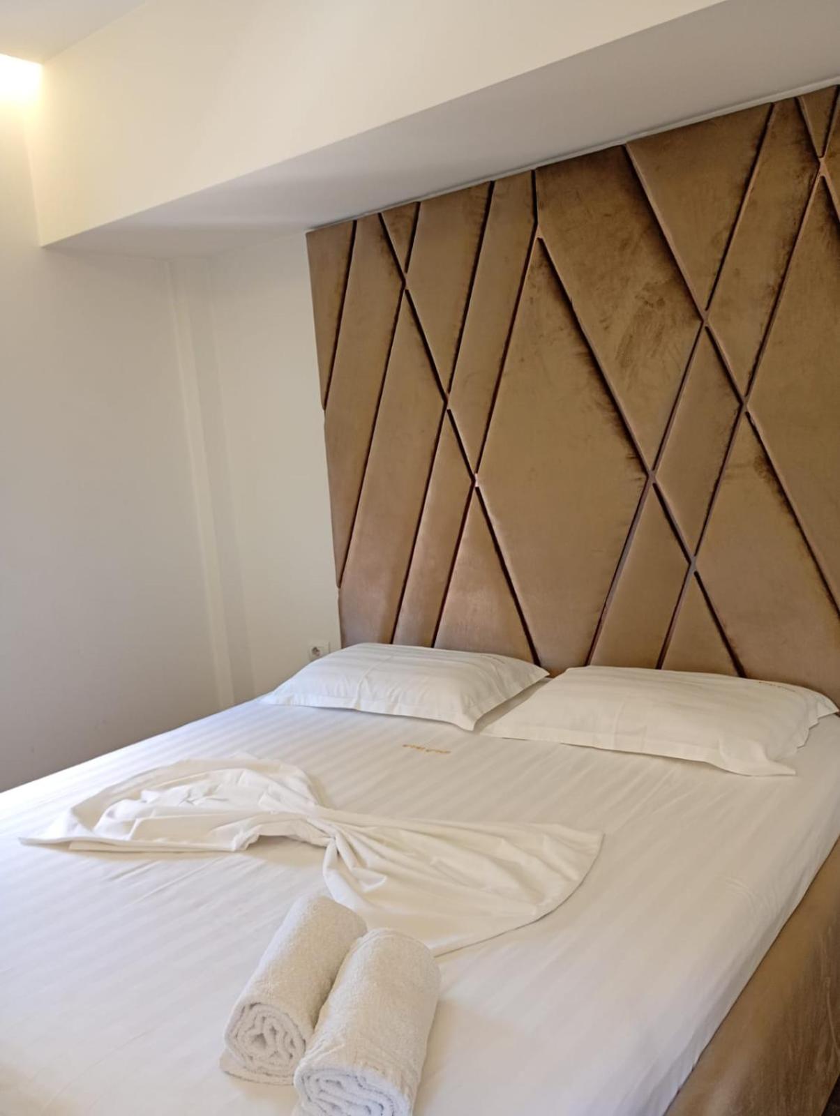 Boutique Artist Hotel Tirana Exterior foto